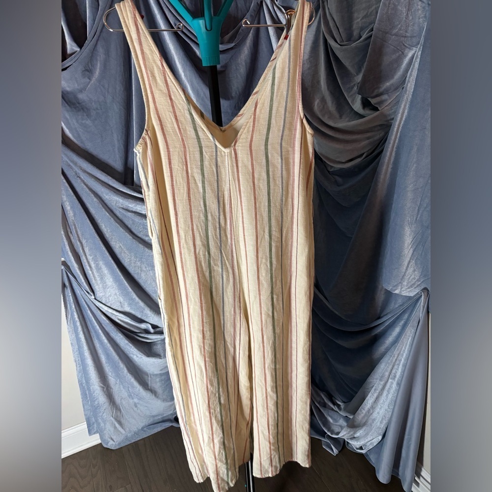 American Eagle 100% cotton/ linen cream striped sleeveless jumpsuit size XS - Picture 2 of 8